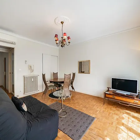 3 Pieces Centre-ville - Croisette - Climatisation Sejour